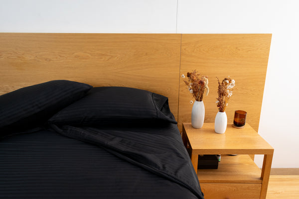 Juego de sábanas en microfibra 120 gr. - Negro