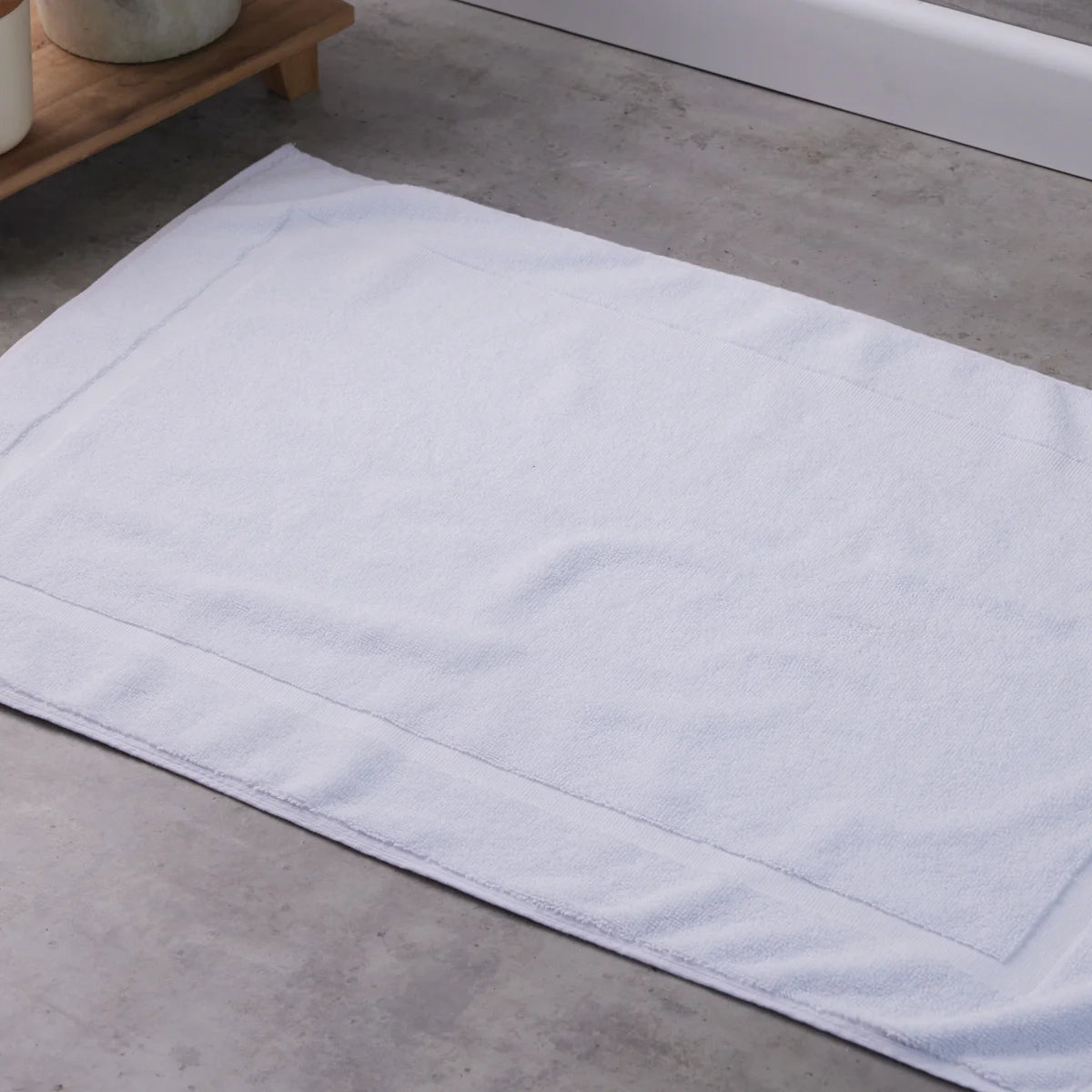 Tapete Institucional 50 x 80 cm – 800 gr